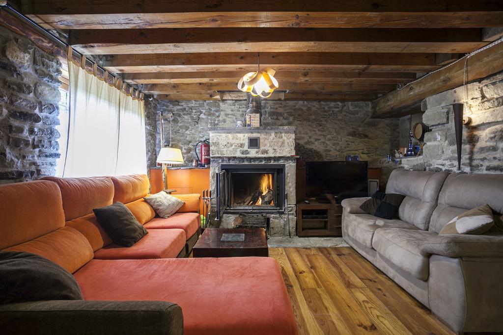 Casa Dorondon Villa Lasaosa Bagian luar foto
